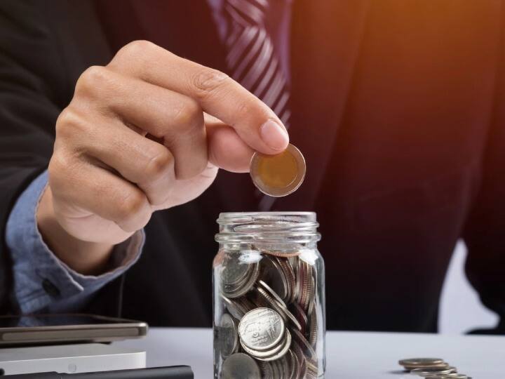 Fixed Deposit: सीनियर सिटीजन को FD पर ज्यादा ब्याज दे रहा यह बैंक, पैसा लगाने से पहले कर लें चेक Fixed Deposit This bank is giving more interest on FD to senior citizens check detail Fixed Deposit: सीनियर सिटीजन को FD पर ज्यादा ब्याज दे रहा यह बैंक, पैसा लगाने से पहले कर लें चेक