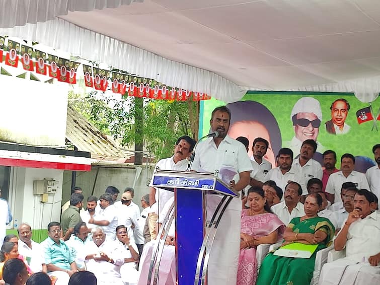 S.P.Velumani accuses DMK regime of making Udayanidhi Stalin as minister TNN ’உதயநிதி ஸ்டாலினை அமைச்சாராக்கியது தான் திமுக ஆட்சியின் சாதனை’ - எஸ்.பி.வேலுமணி