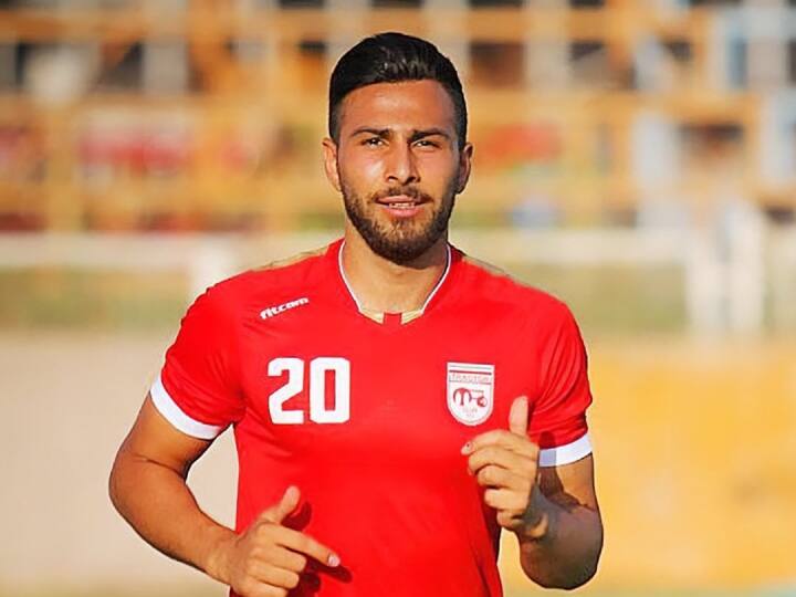 Iranian footballer took part in anti-hijab protest will now get death sentence Iran Anti-Hijab Protests: ईरानी फुटबॉलर ने हिजाब विरोधी प्रदर्शन में लिया था भाग, अब मिलेगी सजा-ए-मौत