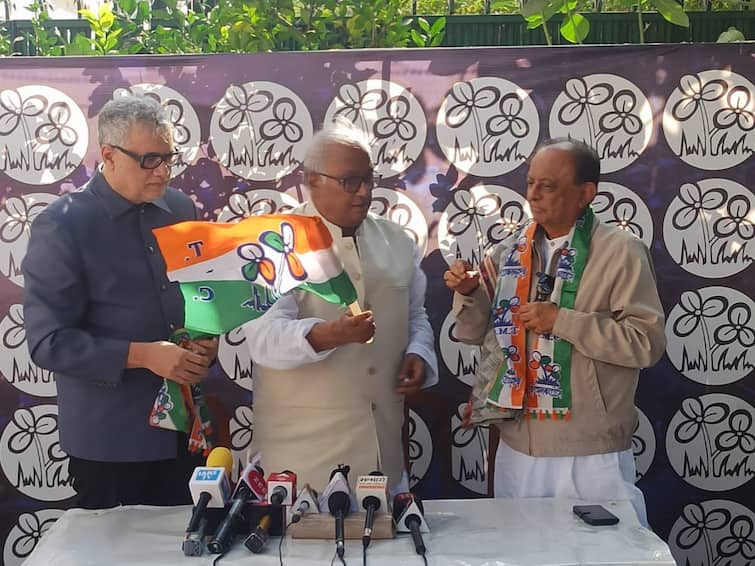 Former NCP MP Majeed Memon Joins TMC in Presence Party MPs Derek OBrien Saugata Roy Former NCP Leader Majeed Memon Joins Trinamool Congress