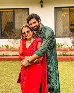 Devoleena Bhattacharjee Wedding Pictures: The Actor Shares First Pictures As A Bride