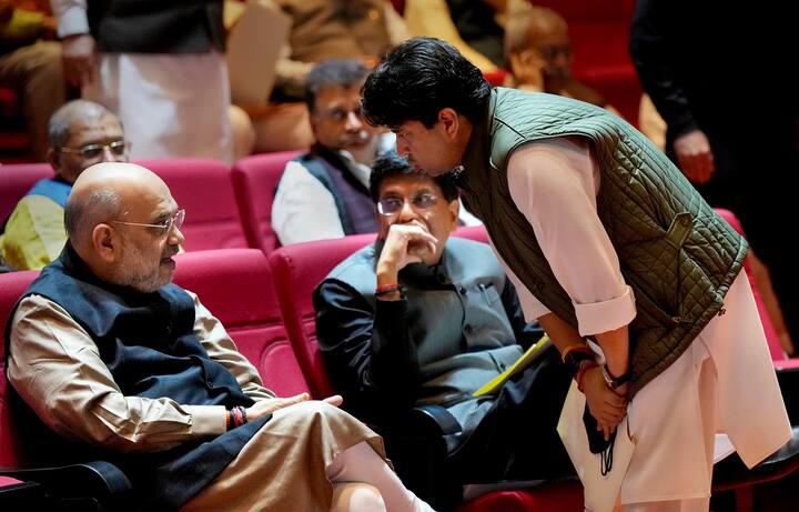 যদি সব রাজ্যে বিজেপির সংগঠন, গুজরাতের সংগঠনের মতো কাজ করে তাহলে সহজেই এমন ফল মিলবে বলে মন্তব্য করেন নরেন্দ্র মোদি।