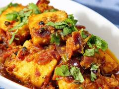 Kadhai Paneer: रेस्टोरेंट स्टाइल में घर पर बनाएं कढ़ाई पनीर, कुछ मिनटों में बनकर हो जाएगा तैयार