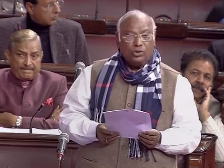 Trending News: Political tussle continues over Tawang clash, Mallikarjun Kharge convenes meeting of opposition parties today