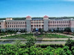 ఈ యూనివర్శిటీలో వందకు రెండొందల మార్కులొస్తాయ్! ఆ రిజల్ట్స్ చూస్తే దిమ్మతిరిగిపోద్ది