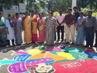 தருமபுரி: பெண்களுக்கு எதிரான வன்முறை ஒழிப்பு குறித்து கோலமிட்டு விழிப்புணர்வு