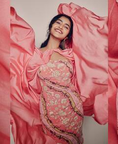 Anupama Parameswaran: நடிகை அனுபமா பரமேஸ்வரனின் லேட்டஸ்ட் போட்டோஸ்!