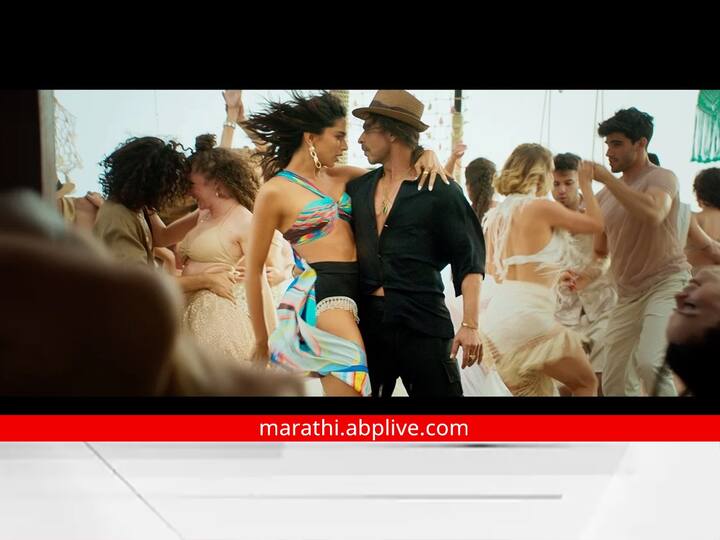 पठाण या चित्रपटातील बेशरम रंग हे गाणं सध्या चर्चेत आहे. या गाण्यामुळे बायकॉट पठाण हा हॅशटॅग सोशल मीडियावर ट्रेंड होत आहे.