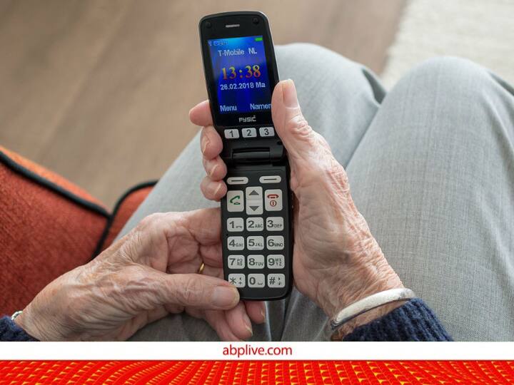  Christmas 2022 do you know world first sms is Marry Christmas know everything about it here Christmas 2022: क्या आप जानते हैं दुनिया का पहला SMS क्या था? नहीं ! तो ये रहा जवाब.... क्रिसमस से है इसका खास कनेक्शन 