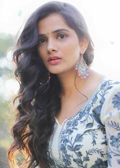 In Pics: मराठमोळ्या भाग्यश्रीच्या टॅटूची चर्चा; नेमकं काय आहे या टॅटूमध्ये...