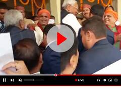 सदन के बाहर हंगामे के बीच मुस्कुराते CM नीतीश, BJP विधायक बचौल की पीठ थपथपाकर बोले- बहुत खूब...
