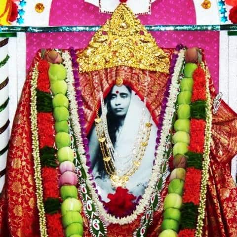 আরেকটি ঘটনার কথা ব্যক্ত করেছিলেন গোপেশ মহারাজ নিজেই। শ্রী শ্রী মাতাঠাকুরানীর জন্মতিথি। দেশ দেশান্তরের ভক্তদের যাতায়াত লেগেই ছিল তখন জয়রামবাটীতে। নানা স্থান থেকে সাধু ভক্তের সমাগমও ছিল। উৎসবমুখর ছিল জয়রামবাটি।