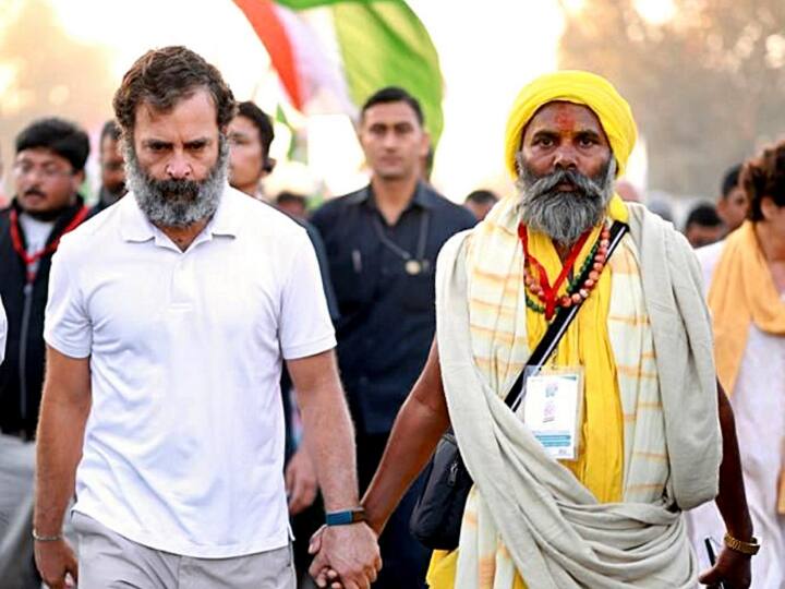 कांग्रेस के पूर्व नेता संजय झा ने कहा कि भारत जोड़ो यात्रा पार्टी के लिए लंबी अवधि में गेम-चेंजर साबित हो सकती है. उन्होंने कहा, पहली बात, इस यात्रा ने राहुल गांधी के राजनीतिक ब्रांड का पुनरुद्धार किया है.