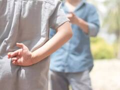 बच्चे क्यों, कब और कैसे बोलते हैं झूठ? जानें कैसे पढ़ाएं ईमानदारी का पाठ