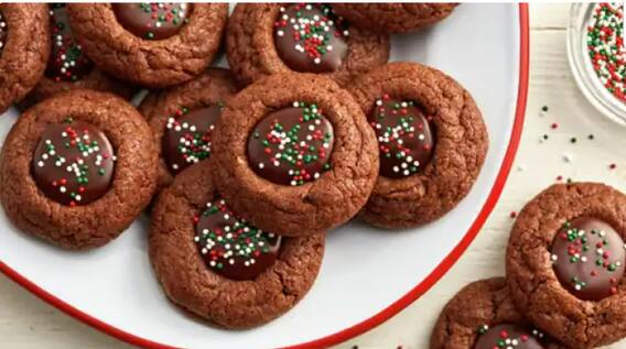 Christmas 2022: इस क्रिसमस मेहमानों को सिर्फ केक से नहीं, इन चटपटी डिशेज से करें इंप्रेस