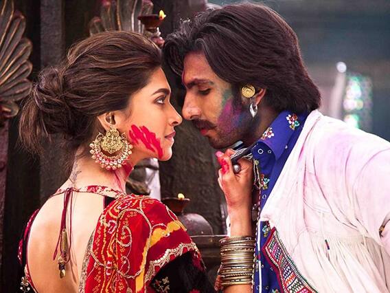 Deepika Controversial Movie: दीपिका पादुकोण यूं ही नहीं बनीं 'कंट्रोवर्सी क्वीन', पहले भी विवादों में फंस चुकी है एक्ट्रेस की ये फिल्में Deepika Controversial Movie: दीपिका पादुकोण यूं ही नहीं बनीं 'कंट्रोवर्सी क्वीन', पहले भी विवादों में फंस चुकी है एक्ट्रेस की ये फिल्में