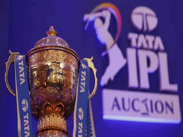IPL Auction 2023: CSK had 20.45 crores before auction, bought a player for 16.25 crores in mini auction IPL Auction 2023: नीलामी से पहले CSK के पास थे 20.45 करोड़, मिनी ऑक्शन में 16.25 करोड़ में खरीदा एक खिलाड़ी