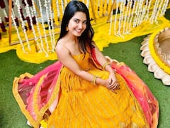 ముద్ద బంతి పువ్వులా అందాల భామ ప్రియాంక జైన్