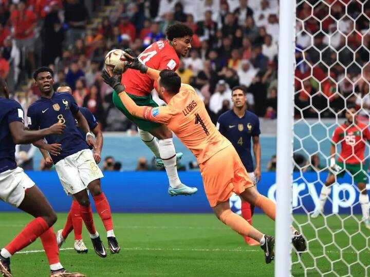 France's #1, Goalkeeper Hugo Lloris was seen in action as he defended every single attempt of Morocco to score. (Image Source: Getty)