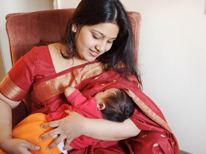 बेबी को ब्रेस्टफीड कराते Alia Bhatt की तस्वीर हो गई वायरल! आप बताइए असली है या नकली?