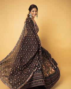 Priya Vadllamaniఅదిరేటి ఔట్‌ఫిట్‌లో ‘ముఖచిత్రం’ బ్యూటీ ప్రియా వడ్లమాని