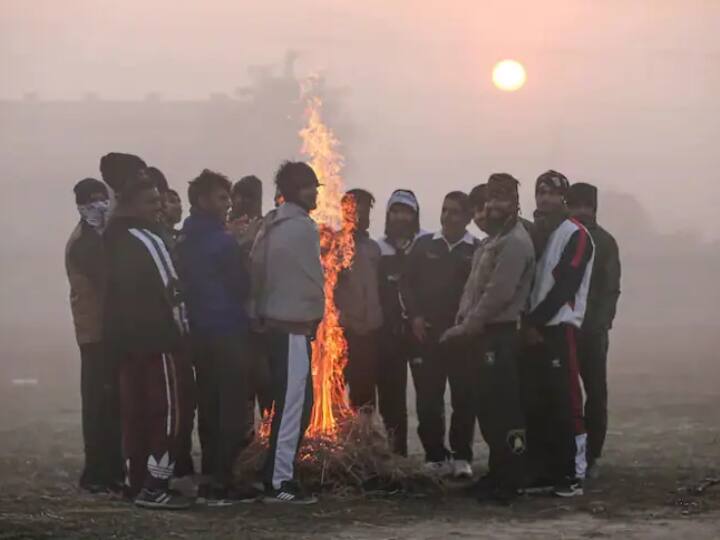 Rajasthan Weather Update temperature reached zero in Rajasthan Fatehpur temperature decreased further in State Rajasthan Weather Update: राजस्थान के फतेहपुर में शून्य पर पहुंचा पारा, इन जिलों में 5 डिग्री से कम हुआ तापमान, अभी और बढ़ेगी ठंड