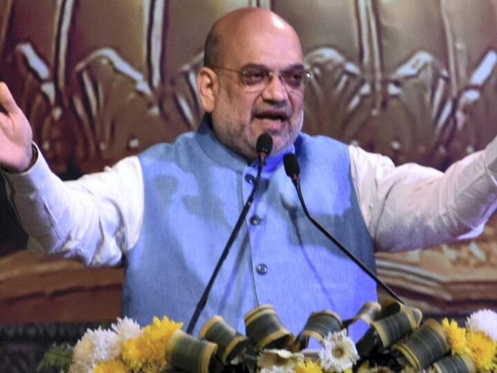 अमित शाह पहुंचे बंगाल, पूर्वी क्षेत्रीय परिषद की मीटिंग में मौजूद रहेंगे ममता और नीतीश, BJP नेताओं के साथ भी बैठक Amit Shah West Bengal Visit Meet BJP Bengal Leader Mamata Banerjee अमित शाह पहुंचे बंगाल, पूर्वी क्षेत्रीय परिषद की मीटिंग में मौजूद रहेंगे ममता और नीतीश, BJP नेताओं के साथ भी बैठक