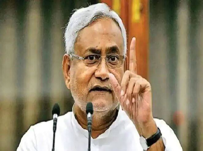 government will not give compensation dies after drinking alcohol says nitish kumar ਜ਼ਹਿਰੀਲੀ ਸ਼ਰਾਬ ਪੀਣ ਨਾਲ 51 ਮੌਤਾਂ, ਨਿਤੀਸ਼ ਨੇ ਕਿਹਾ-ਸ਼ਰਾਬੀਆਂ ਨਾਲ ਕੋਈ ਹਮਦਰਦੀ ਨਹੀਂ, ਨਾ ਹੀ ਮੁਆਵਜ਼ਾ