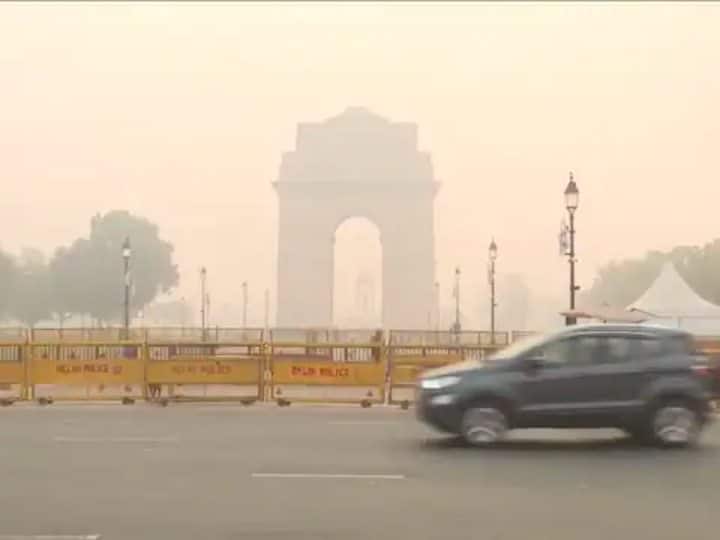 Delhi AQI News Delhi toxic air continues improving AQI still less than 150 delhi pollution news सुधर रही है दिल्ली की हवा! 150 से कम हुआ AQI का इंडेक्स, जानें क्या है आपके इलाके का हाल