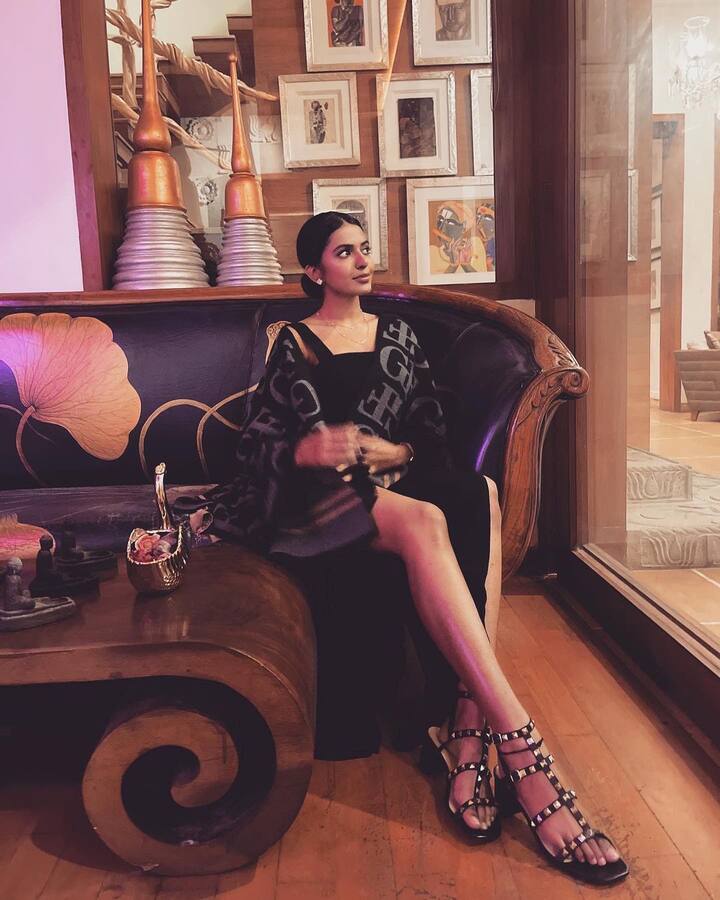 తమిళ్ లోనూ నటిస్తోంది శివాని.Photo credit@ Sivani Rajasekhar/Instagram