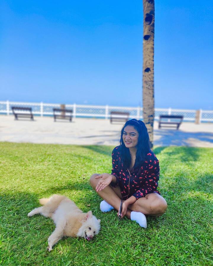 అస్మిత కర్ణని (image credit : Ashmita Karnani /Instagram)