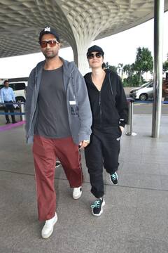 Katrina Kaif Vicky Kaushal Spotted: कैटरीना कैफ पति विक्की कौशल संग एयरपोर्ट पर हुईं स्पॉट, कैजुअल लुक में कमाल की लगीं एक्ट्रेस