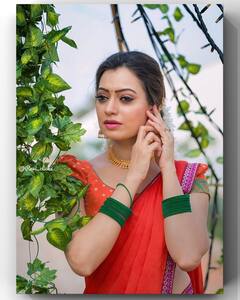 లంగా వోణిలో సౌమ్య రావు, ఈమె అందాన్ని చూస్తే అస్సలు మాటలే రావు!