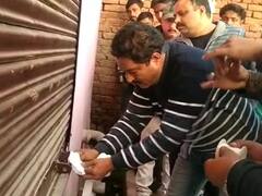 ऊधम सिंह नगर: एक्सपायरी और प्रतिबंधित दवाइयां मिलने के बाद पुलिस ने लिया एक्शन, झोलाछाप डॉक्टर की दुकान सीज