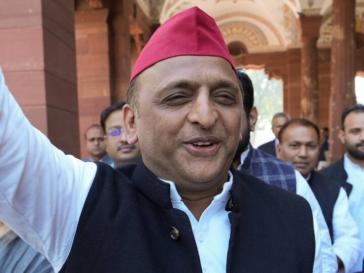 UP: Smaller Parties May Join Hands With Akhilesh Yadav's SP For 2024 Lok Sabha Polls UP: Smaller Parties May Join Hands With Akhilesh Yadav SP For 2024 Lok Sabha Polls UP: Smaller Parties May Join Hands With Akhilesh Yadav's SP For 2024 Lok Sabha Polls