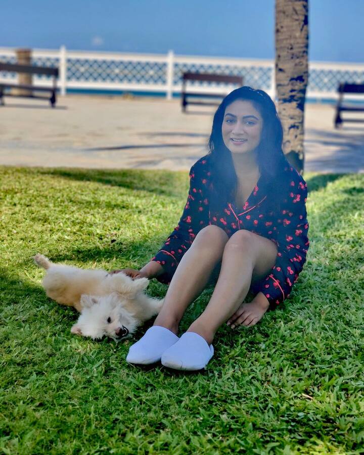 అస్మిత కర్ణని (image credit : Ashmita Karnani /Instagram)