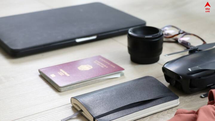 প্রান্তিক এলাকা হলে বা কোনও ঝামেলা হচ্ছে কিনা ,জেনে ঘুরতে যান। প্রয়োজনে ঘুরতে যাওয়া বাতিল করুন। ঝুঁকি নেবেন না।