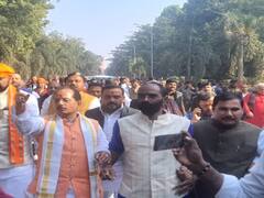 Bihar Liquor Politics: आरोपों पर विजय सिन्हा का जवाब, कहा- मेरे संबंधी यदि शराब से जुड़े हैं तो उन्हें फांसी पर चढ़ा दिया जाए