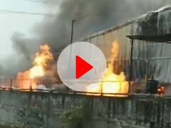 भीमा कोरेगांव के एयर फिल्टर कंपनी में लगी भीषण आग, इलाका हुआ धुआं-धुंआ, देखें वीडियो