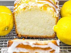 Lemon Cake: क्रिसमस पर बनाएं लेमन Cake, खाकर फेस्टिवल का मजा हो जाएगा दोगुना