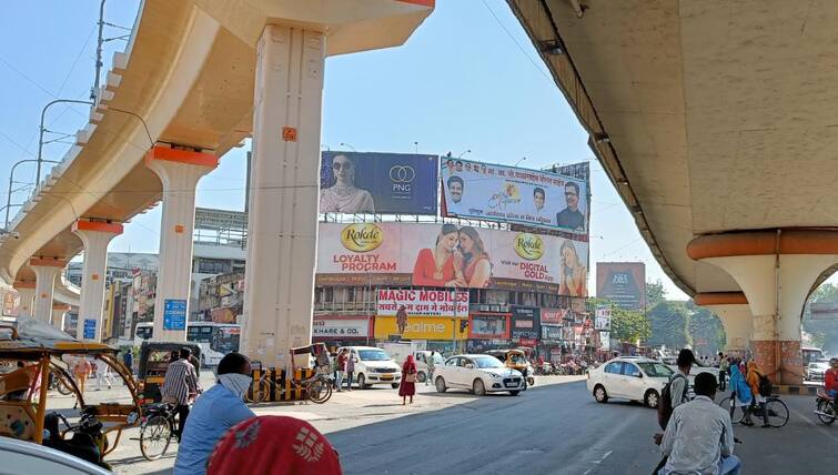 The government will now have control over the hoardings put up in Nagpur city and the government has ordered to vacate the hoardings Winter Assembly session : नागपूर शहरातील होर्डिंग्जवर 'सरकार राज' ; राज्य सरकारचे मनपाला आदेश, हिवाळी अधिवेशासाठी तयारी