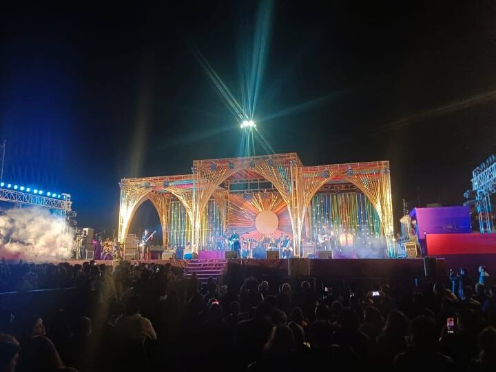 Rajasthan News Three day World Music Festival Start in Udaipur thousands spectators dance to Singer Pepon songs ANN Udaipur News: उदयपुर में तीन दिवसीय 'वर्ल्ड म्यूजिक फेस्टिवल' का आगाज, पेपॉन के गानों पर झूमें हजारों दर्शक