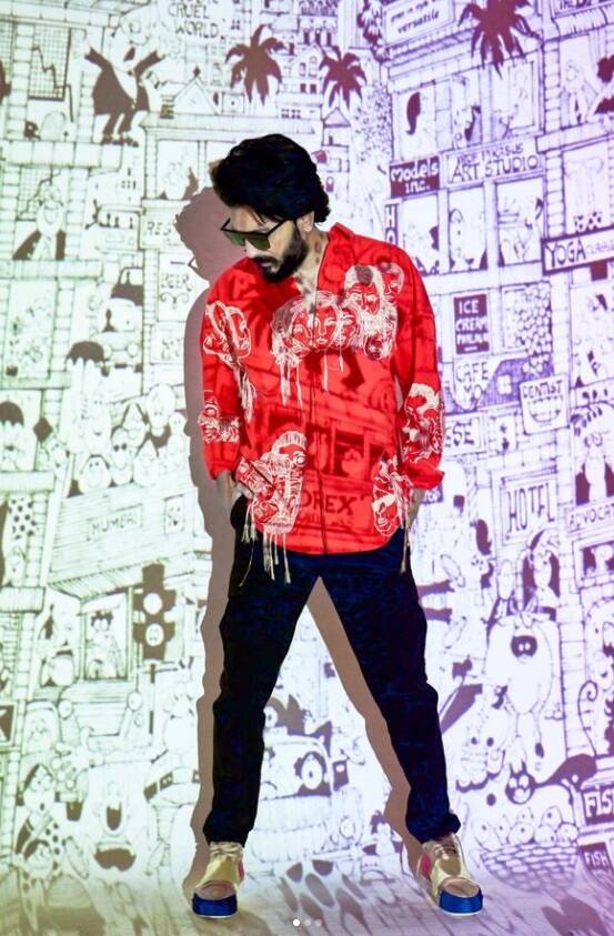 আজ জন্মদিন বলিউড অভিনেতা রীতেশ দেশমুখের। একনজরে দেখে নেওয়া যাক তাঁর সম্পর্কে অজানা কিছু তথ্য।