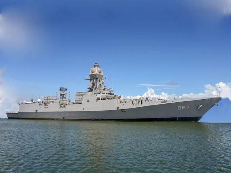 Indian Navy To Commission INS Mormugao equipped with missile and rocket launcher join Indian Navy INS Mormugao: संरक्षणात आत्मनिर्भर भारत! शत्रूला भरणार धडकी, भारतीय नौदलात INS मोरमुगाओ दाखल