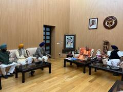सुखबीर सिंह बादल के नेतृत्व में डेलिगेशन ने की CM Yogi से मुलाकात, इन मुद्दों पर हुई चर्चा