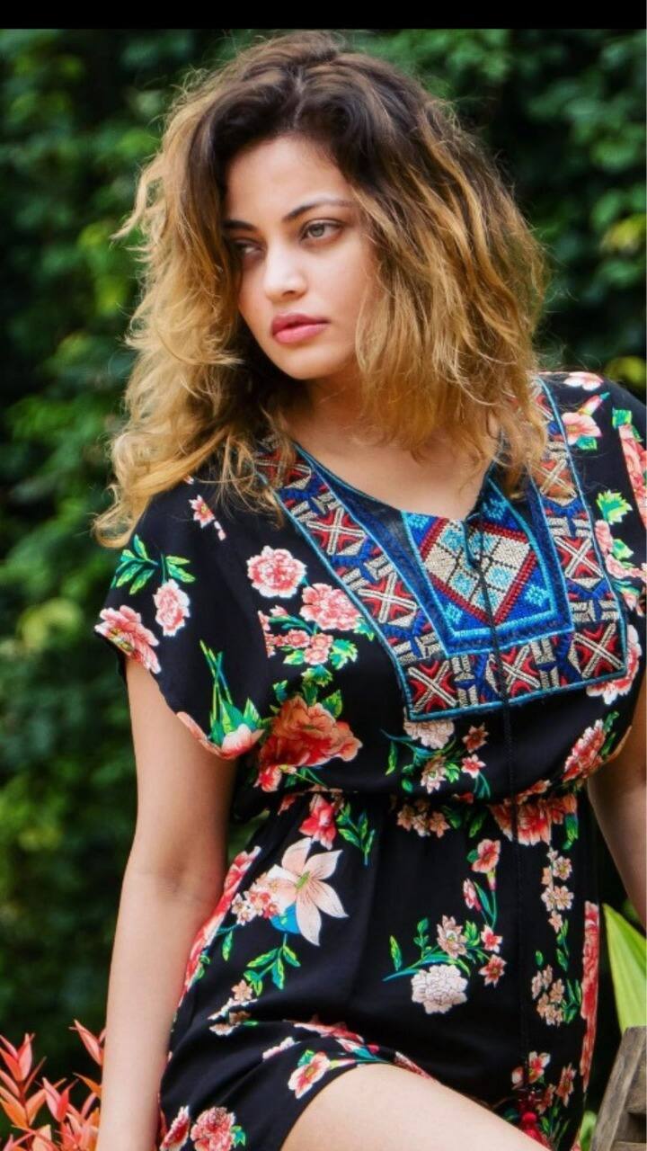 स्नेहाला ऐश्वर्याची कार्बन कॉपी म्हटले जात असले तरी, या अभिनेत्रीने अनेकवेळा मान्य केले आहे की, यामुळे तिला अनेक अडचणींमधून जावे लागले.