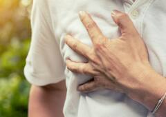 Health Tips: યુવાનોમાં આ કારણોથી વધી ગયા છે હાર્ટ એટેકના કેસ, આ લક્ષણોની ન કરો અવગણના