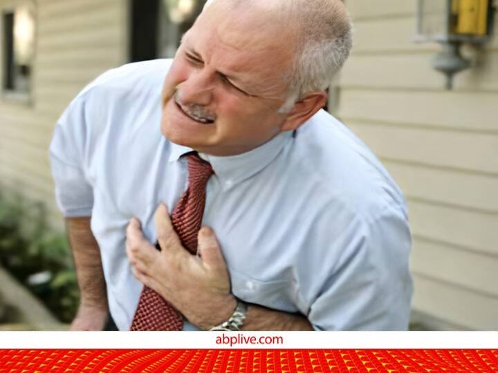 Heart Attack taking more than 2 drinks is injurious for health specially for heart patient they need to be more careful Heart Attack: गर्माहट के चक्कर में ली गई ऐल्कोहॉल सेहत पर पड़ जाएगी भारी, जानिए क्यों 2 से ज्यादा ड्रिंक है हानिकारक