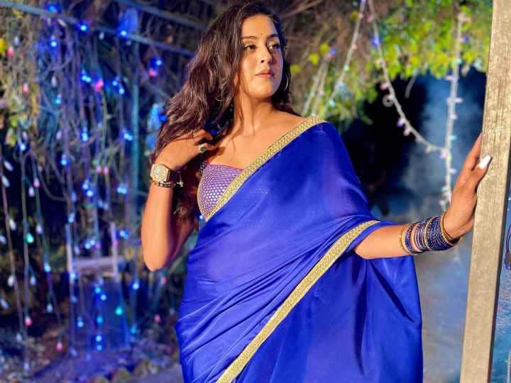 Bhojpuri Actress: अपने चंचल अंदाज के जरिए फ़िल्मी दुनिया में छाई रहने वाली भोजपुरी एक्ट्रेस यामिनी सिंह आज किसी परिचय के मोहताज नहीं है.