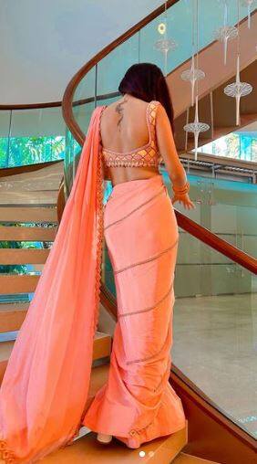 ਪੀਚ ਸਾੜੀ ਪਹਿਨੇ ਕਹਿਰ ਢਾਹੁੰਦੀ ਦਿਖੀ ਅਵਨੀਤ ਕੌਰ